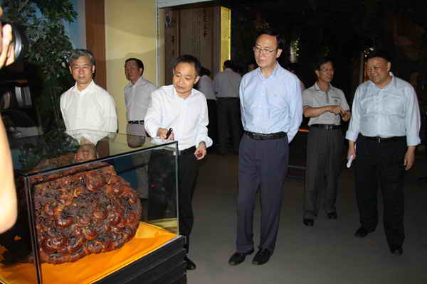 杭州亞運(yùn)會(huì)官方靈芝產(chǎn)品供應(yīng)商|杭州亞運(yùn)會(huì)官方供應(yīng)商|中國(guó)靈芝十大品牌|仙客來(lái)靈芝|仙客來(lái)靈芝破壁孢子粉|仙客來(lái)孢子油|仙客來(lái)靈芝飲片|仙客來(lái)破壁孢子粉|靈芝孢子油|孢子粉|靈芝破壁孢子粉|靈芝|中華老字號(hào)