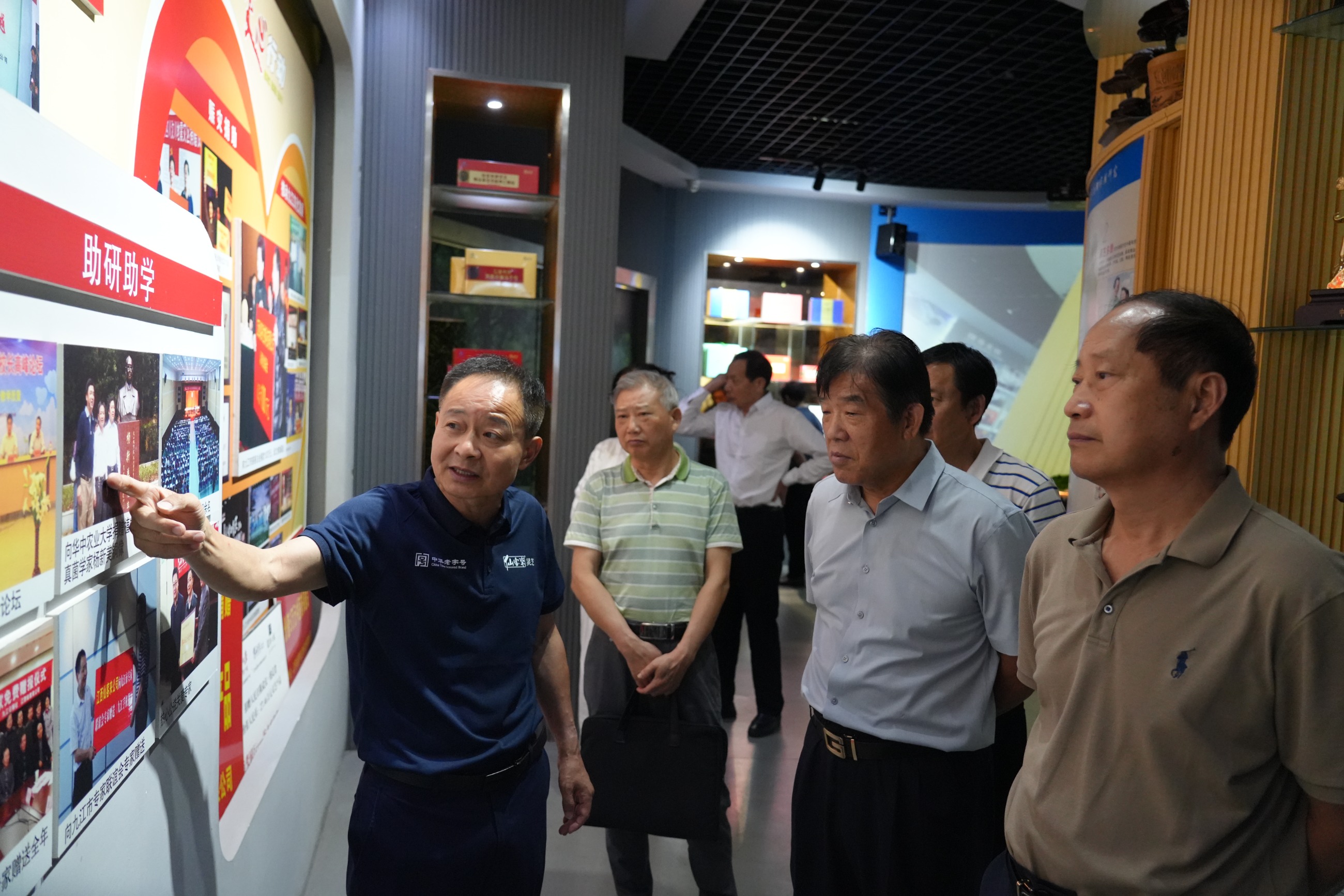 杭州亞運(yùn)會(huì)官方靈芝產(chǎn)品供應(yīng)商|杭州亞運(yùn)會(huì)官方供應(yīng)商|中國靈芝十大品牌|仙客來靈芝|仙客來靈芝破壁孢子粉|仙客來孢子油|仙客來靈芝飲片|仙客來破壁孢子粉|靈芝孢子油|孢子粉|靈芝破壁孢子粉|靈芝|中華老字號(hào)