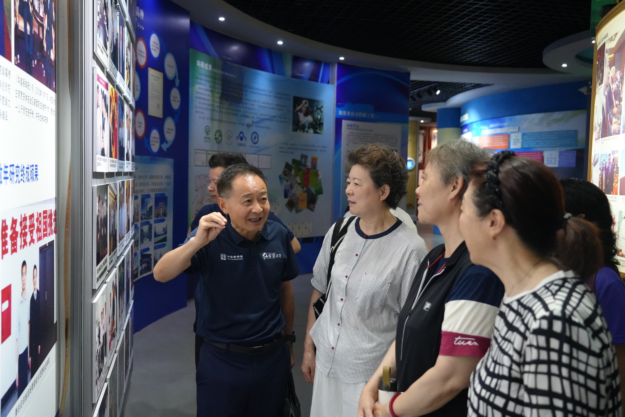 杭州亞運會官方靈芝產(chǎn)品供應商|杭州亞運會官方供應商|中國靈芝十大品牌|仙客來靈芝|仙客來靈芝破壁孢子粉|仙客來孢子油|仙客來靈芝飲片|仙客來破壁孢子粉|靈芝孢子油|孢子粉|靈芝破壁孢子粉|靈芝|中華老字號