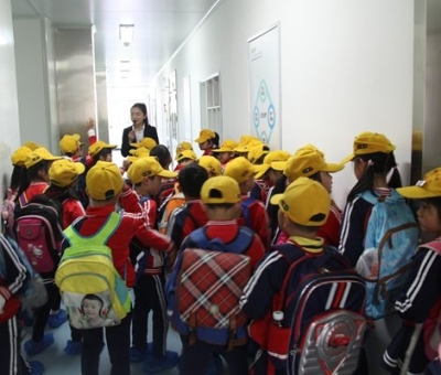 800余名師生、家長在仙客來開展社會(huì)實(shí)踐活動(dòng)