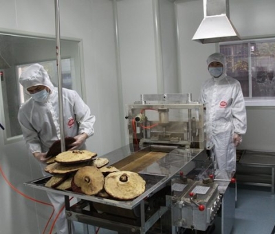 九江日報(bào)報(bào)道仙客來為抗洪捐贈15萬元及大批物資