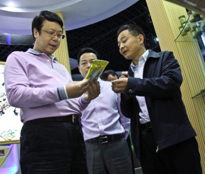 九江市委常委、副市長趙玉剛蒞臨仙客來公司調(diào)研