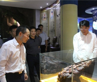 九江市委常委、副市長張新龍蒞臨仙客來公司調(diào)研