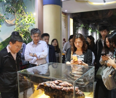 見證科研水平  品嘗有機靈芝 仙客來迎來眾多科研專家參觀考察