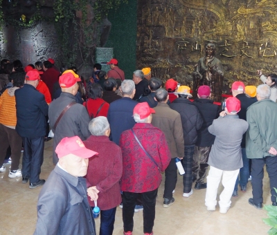 仙客來人氣旺 爭做品牌“代言人”