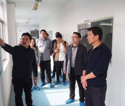 省工信廳產業(yè)政策處副處長苗瑞方一行蒞臨仙客來公司考察調研